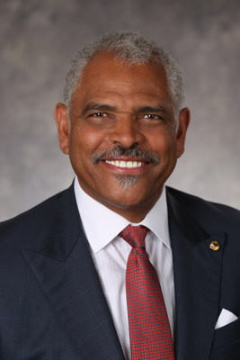 Carnival Corporation appoints Arnold Donald, currently President and Chief Executive Officer, to Vice Chair and member of the Boards of Directors, effective Aug. 1.