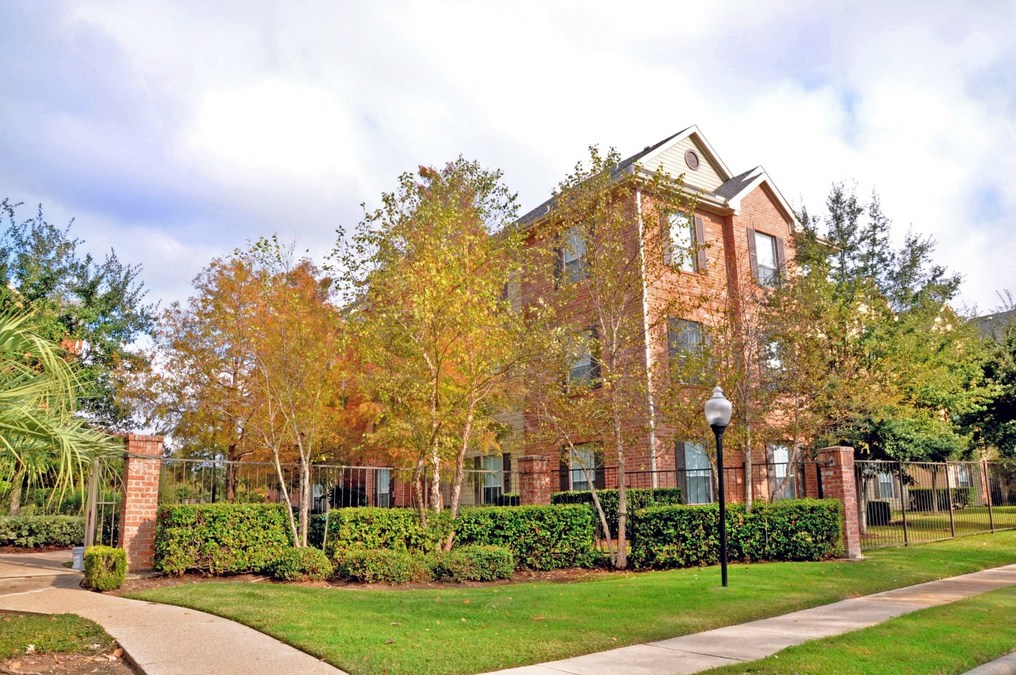 Bascom Group Continues Houston Acquisitions Run, Acquires Another 150-Unit Apartment Community - Vimarsana News