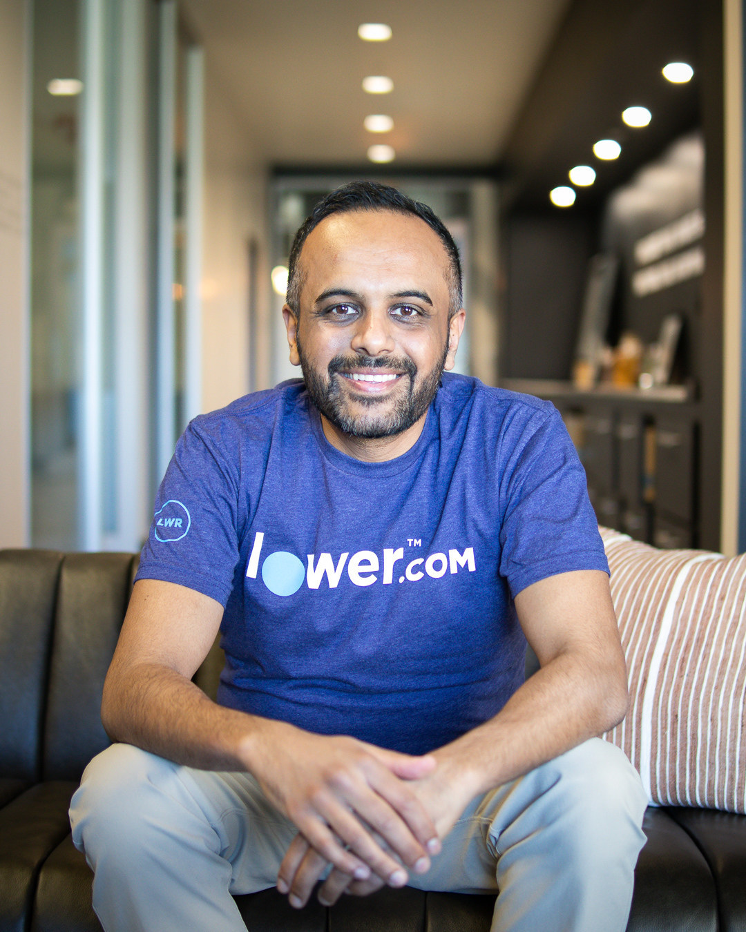 Unable to view the image, Please provide a valid URL.