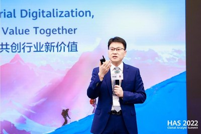 Chen Banghua, vicepresidente del Grupo de Negocios Empresariales de Huawei, pronunció un discurso de apertura (PRNewsfoto/Huawei)