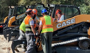 Preparing for Disaster Response: Team Rubicon Training Event Builds Volunteer Depth with Support from CASE Power &amp; Equipment of Florida and CASE Construction Equipment