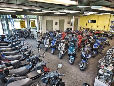 Midtown Motorcycles and Scooters has the largest Scooter, Automatic Motorcycle, Electric Scooter, Trike, Dirt Bike and Quad showroom in Daytona Beach Florida with over 75 units inbound and instock. Easy Financing and Layaway options available for everyone. Whether you have good credit, bad credit or NO credit Midtown has an option for you.