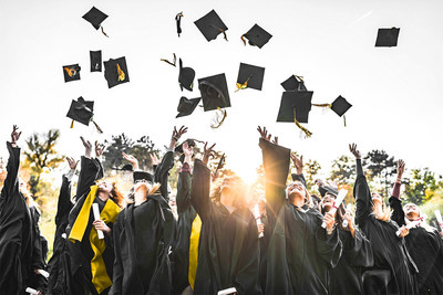 Hertz Celebrates Grads by Waiving Young Renter Fee