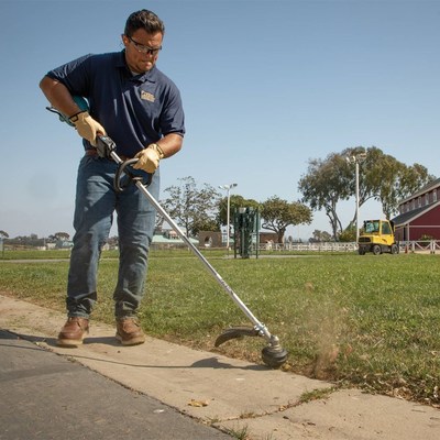 40V max XGT® 17” String Trimmer (GRU04)