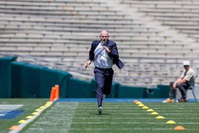 Emmy-nominated NFL Network host Rich Eisen kicked off “60 Days for St. Jude,” a fundraising and awareness campaign to benefit St. Jude Children’s Research Hospital®, with his annual Run Rich Run event on Saturday, April 30, 2022 in Pasadena, California. (Ryan Kang/NFL)