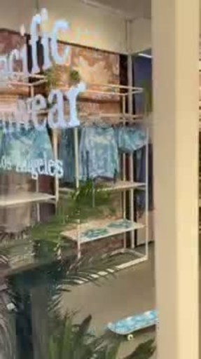 PACSUN TRANSFORMS NYC SOHO FLAGSHIP STORE INTO A SUMMER OASIS WITH ETOILE MONOGRAM CAPSULE