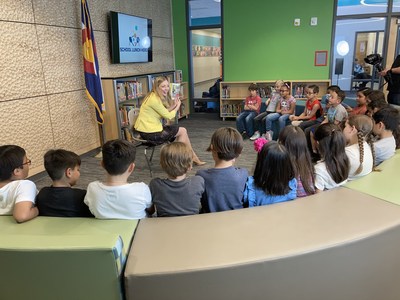 Chartwells K12 CEO Belinda Oakley visits Westminster Public Schools in Colorado to celebrate School Lunch Hero Day with the local Chartwells team, including a special book donation event and reading with second grade students at Orchard Park Academy. Watch a video from the event here: https://vimeo.com/705374971.