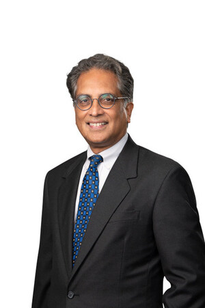 Local Eye Center South Dr. Harsha Sen Published as National Expert on Complex Retina Disorders