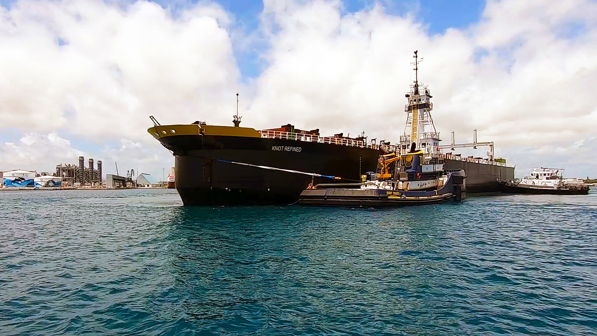 First New Oceangoing, Dry Cargo Barge of its Size Built in America in Nearly 20 Years Departed Port of Palm Beach on Maiden Delivery of Locally Grown and Milled Raw Sugar - Vimarsana News