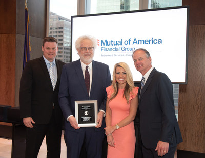 (Second from left) Joel Copperman, CEO/President, CASES, with (from left) Brian Severin, Senior Executive Vice President and CMO, Mutual of America Financial Group; Lisa Loughry, Chair, President and CEO, Mutual of America Foundation; and John Greed, Chairman, President and CEO, Mutual of America Financial Group.