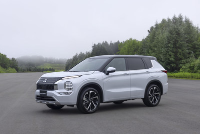 ALL-NEW 2023 MITSUBISHI OUTLANDER PLUG-IN HYBRID (PHEV) BREAKS COVER AT 2022 TWIN CITIES AUTO SHOW