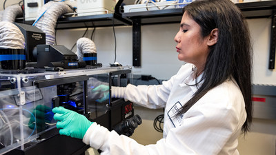 Scientists at Gladstone Institutes have developed a new class of therapeutics that have the potential of transforming treatments for viral diseases. Shown here is Sonali Chaturvedi, first author of the study. Photo: Michael Short/Gladstone Institutes