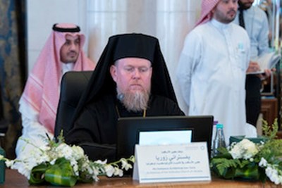 World faith leaders convene in Saudi Arabia for first time in ground-breaking conference to build bridges with Muslim leaders (PRNewsfoto/The Muslim World League)
