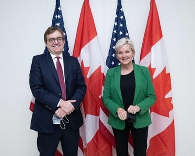 Le ministre des Ressources naturelles, l'honorable Jonathan Wilkinson, était à Washington pour rencontrer la secrétaire à l'Énergie des États-Unis, Jennifer Granholm. (Groupe CNW/Ressources naturelles Canada)