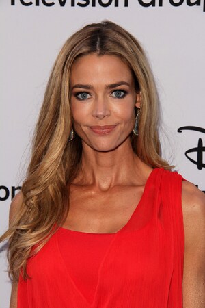 Clubhouse Media Group, Inc. Closes Promo Deal With Hollywood Star Denise Richards