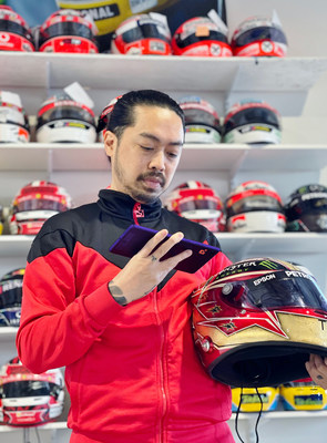 ARMORI STEELE | Racing Helmet Collector for Crypto Payments of High-End Racing Memorabilia (CNW Group/ARMORI STEELE)