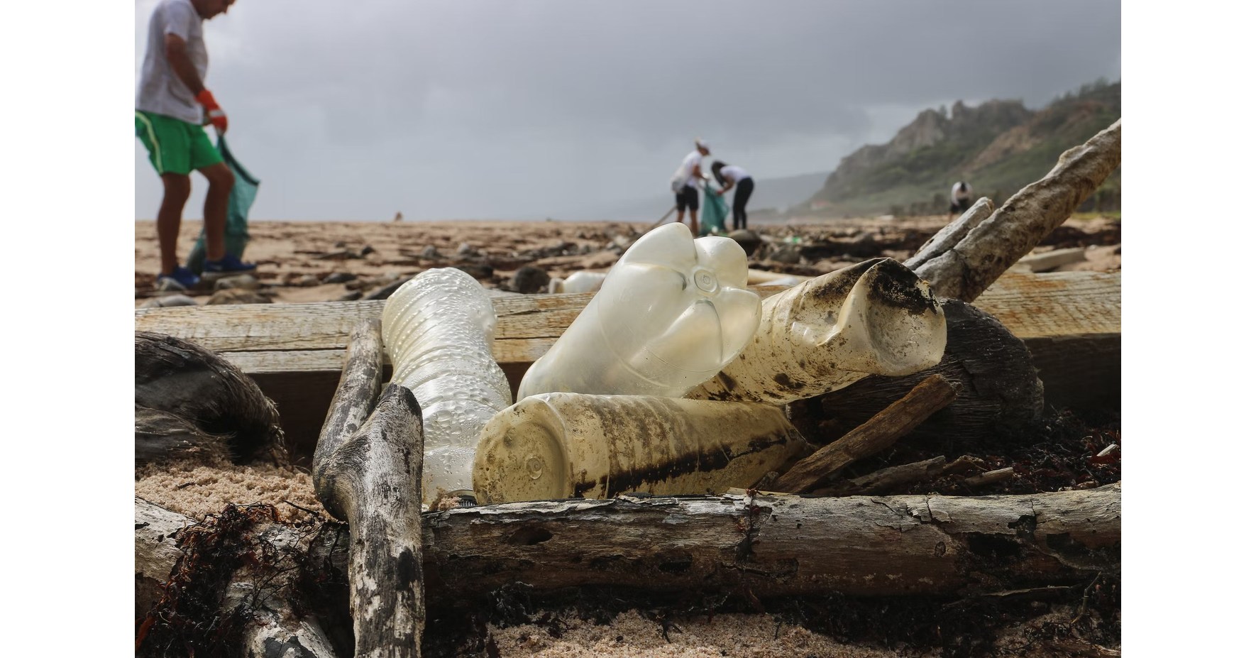 boxed-water-raises-the-alarm-on-new-plastic-recycling-data