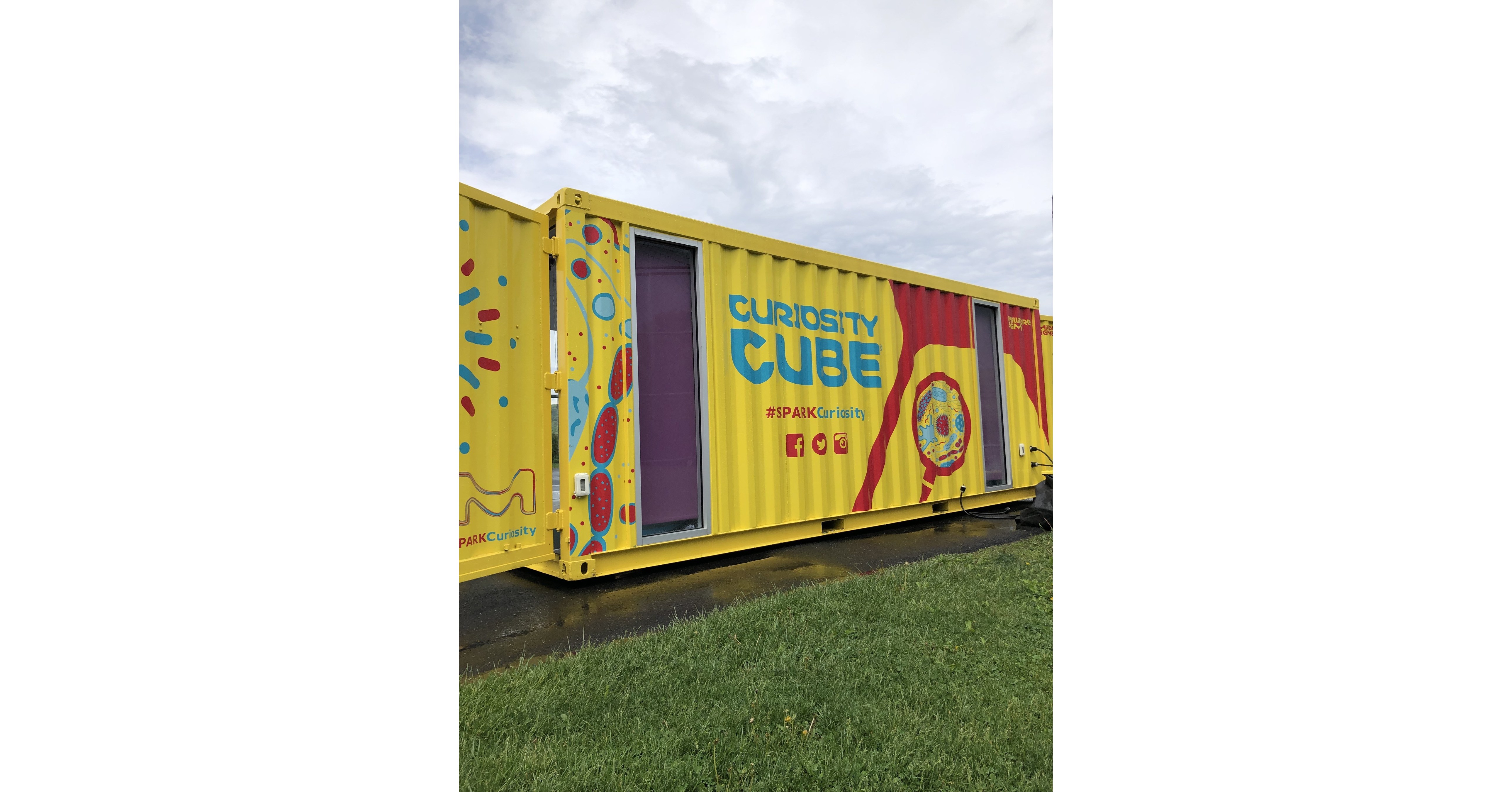 MilliporeSigma annonce l’expansion de son programme d’enseignement des sciences pratiques avec le lancement du laboratoire mobile Global Curiosity Cube®