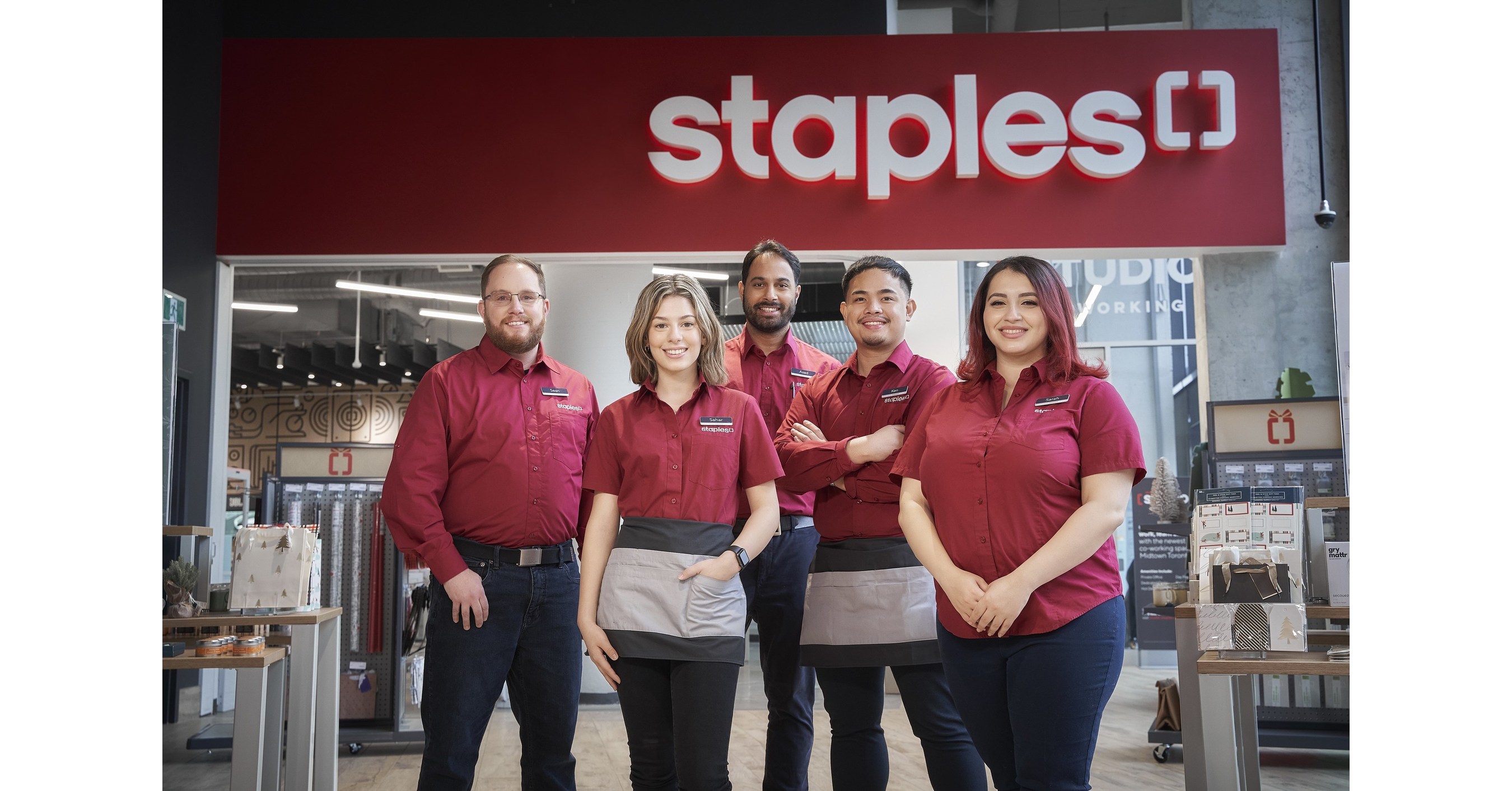 Staples Canada - Staples Canada is hiring associates to join our  world-class Supply Chain Team and Printing Centre in Mississauga, Ontario.  Register for our upcoming job fairs and see how you can