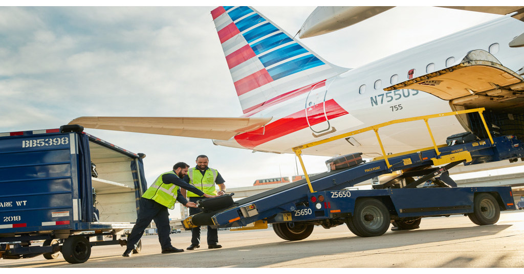 Microsoft Customer Story-American Airlines gains speed and boosts  reliability by flying real-time data to the cloud with Azure