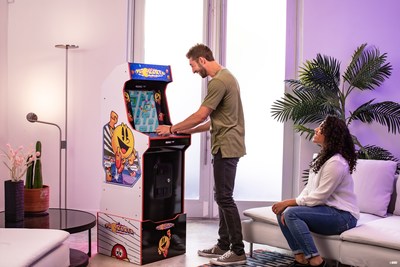 For the first time ever in a BANDAI NAMCO Entertainment Inc. Legacy home arcade game machine, you’ve got WiFi leaderboards! With no subscription required, see how your high scores measure up to other retrogamers with this Arcade1Up BANDAI NAMCO Entertainment America Inc. PAC-MANIA™ Legacy Edition.