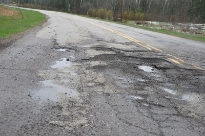 Provincial Road 307, shown here, is Manitoba's Worst Road for 2022, according to CAA Manitoba. (Elisha Dacey/CAA) (CNW Group/CAA Manitoba)