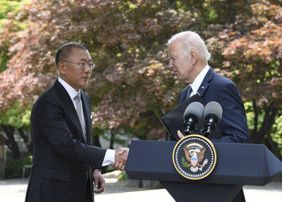 Euisun Chung, Executive Chair of Hyundai Motor Group, following his meeting with U.S. President Joe Biden today in Seoul, announced the Group's plan to invest more than USD 10 billion in US by 2025 to secure future growth.