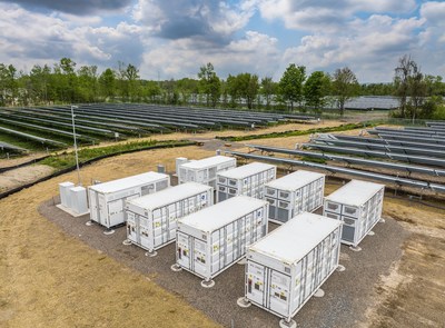 Convergent Energy + Power's 10 MW/40 MWh of energy storage paired with 15 MWdc of solar for National Grid is one of the first solar-plus-storage systems providing a non-wires-alternative.