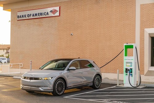 Electric vehicle charging station at Bank of America financial center