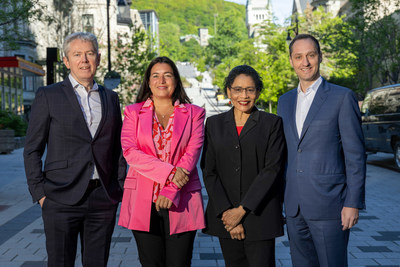 De gauche  droite : Michael Keroull (Alstom), Kim Thomassin (CDPQ), Yolande Chan (McGill) et Olivier Desmarais (Power Sustainable)
Crdit photo McGill (Groupe CNW/Power Sustainable)