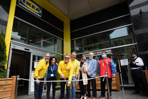 IKEA Toronto Downtown - Aura welcomes thousands through its doors on opening day