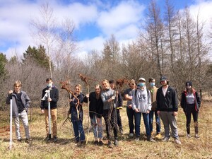 Ducks Unlimited Canada invites media on a one-of-a-kind environmental mentorship experience with Charlottetown Rural High School