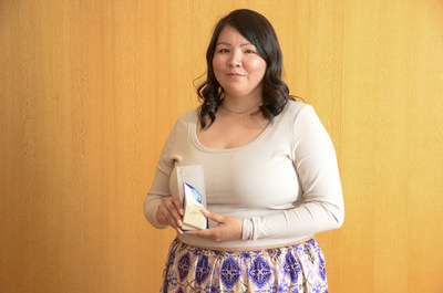Daisy Bellefleur, laurate de la catgorie Jeunesse - axe Citoyennet, des prix Reconnaissance jeunesse du Qubec. (Groupe CNW/Cabinet du premier ministre)