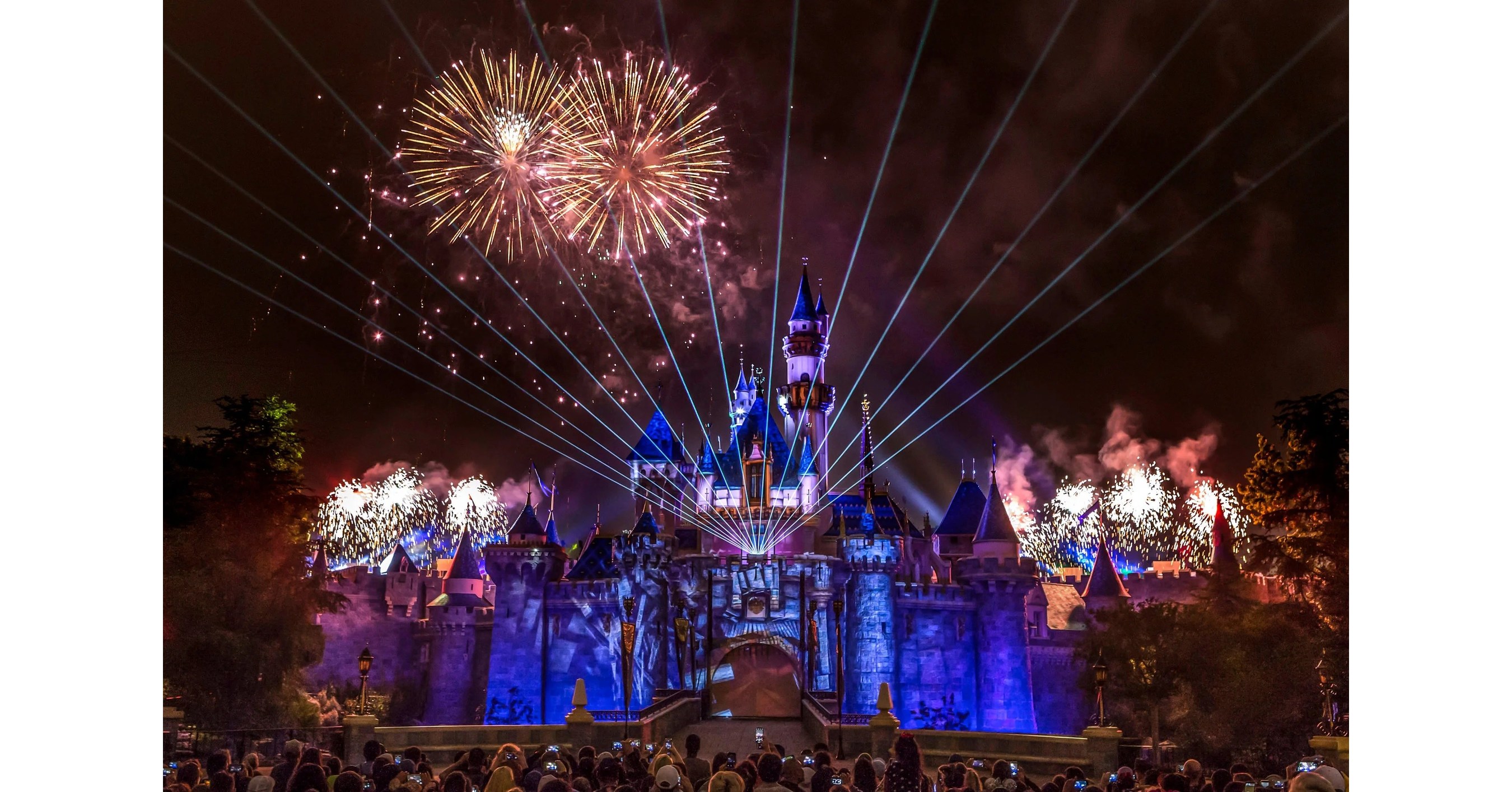 Disneyland Resort Announces a Limited-Time Summer Ticket Offer for California Residents, as Low as $83 Per Person Per Day for a 3-Day, 1-Park per Day Theme Park Ticket USA