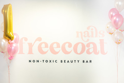 Non-toxic, clean beauty is the new normal, and freecoat plans to disrupt this $532 billion beauty industry by offering clean products while focusing on the communities it serves. The young franchise states the importance of being completely transparent about the products and services it provides because guests today demand and have every right to know and feel that they are doing good for their bodies.