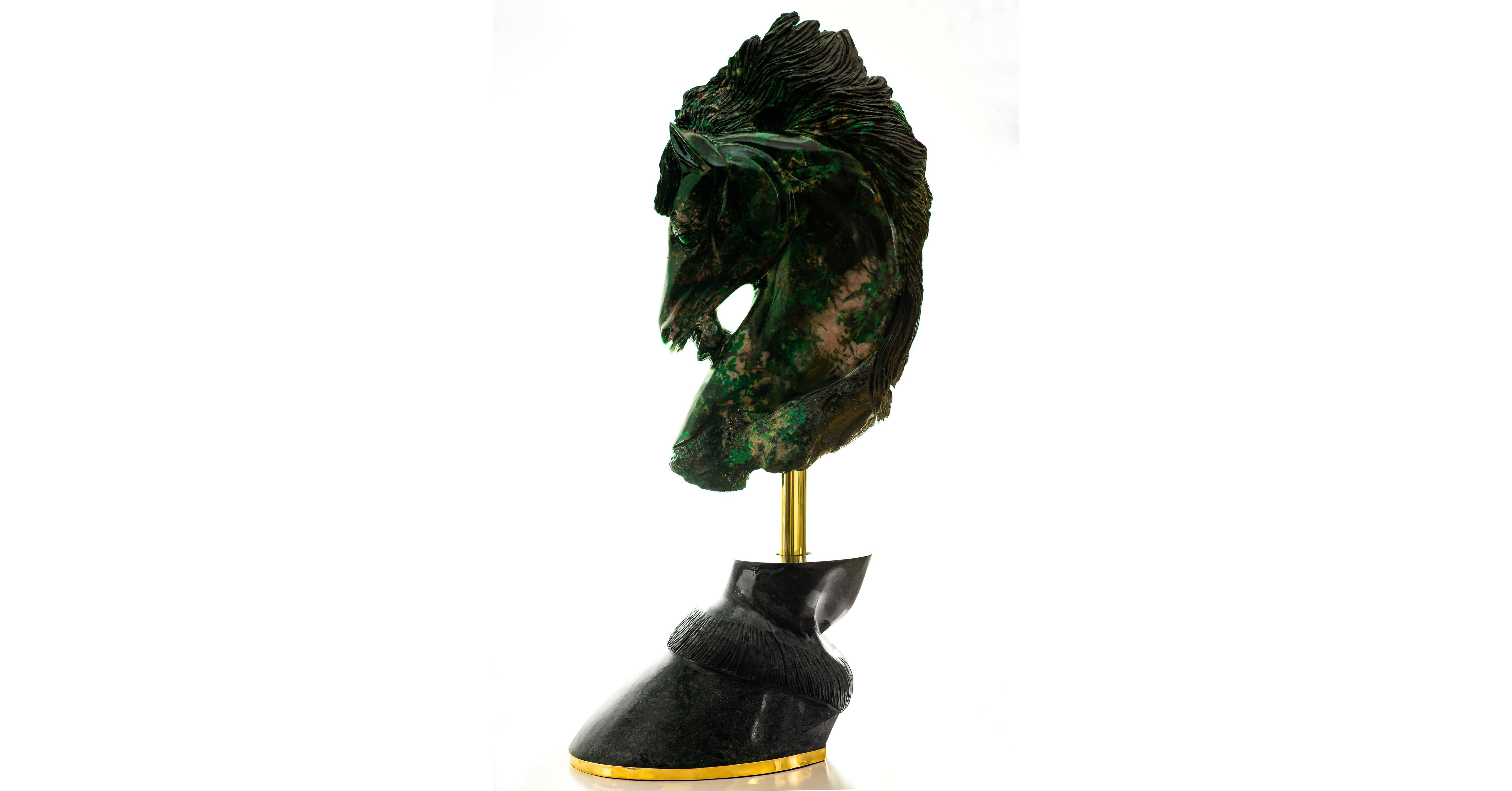 EL ZAMARAD INGRESA AL CODICIADO C&Iacute;RCULO DE GANADORES