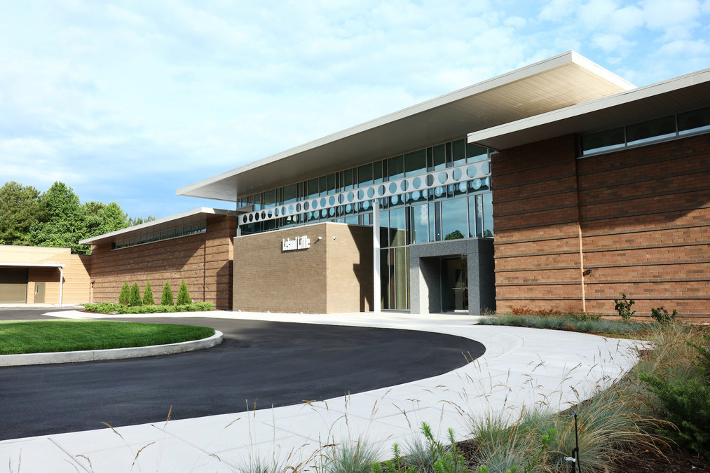 Leland Little Announces New Gallery and Campus - Vimarsana News
