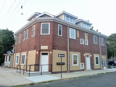 The auction also includes this 6 unit rental property located in Florence, NJ.
