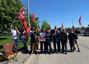 Auto parts workers on strike at UTIL Canada Ltd.