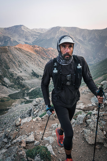 Robbie Balenger climbing Colorado 14'er Mount Belford
