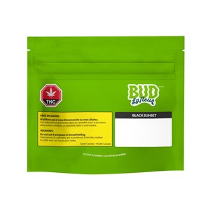 LES PRODUITS DE L'UN DES PLUS GRANDS PRODUCTEURS INTÉRIEURS DE CANNABIS DE QUALITÉ SUPÉRIEURE AU QUÉBEC, CIELO VERDE, MAINTENANT DISPONIBLES À LA SQDC