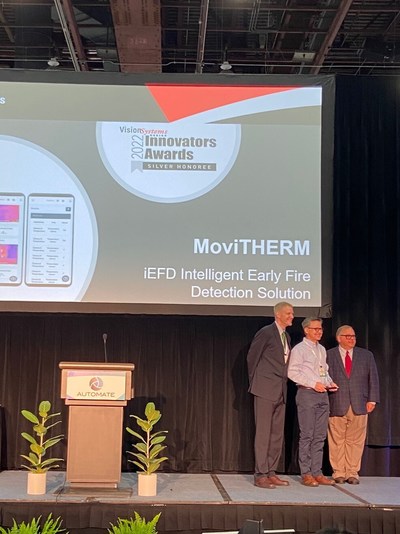 David Bursell, VP of Business Development at MoviTHERM, receives Innovators Award for the iEFD Early Fire Detection Solution