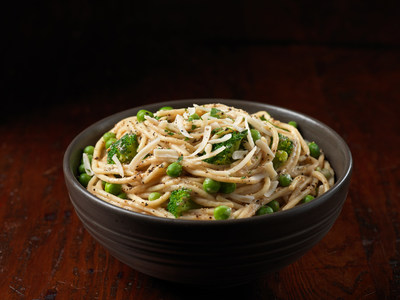 The new Sweet Earth Cacio e Pepe Entrée Bowl.