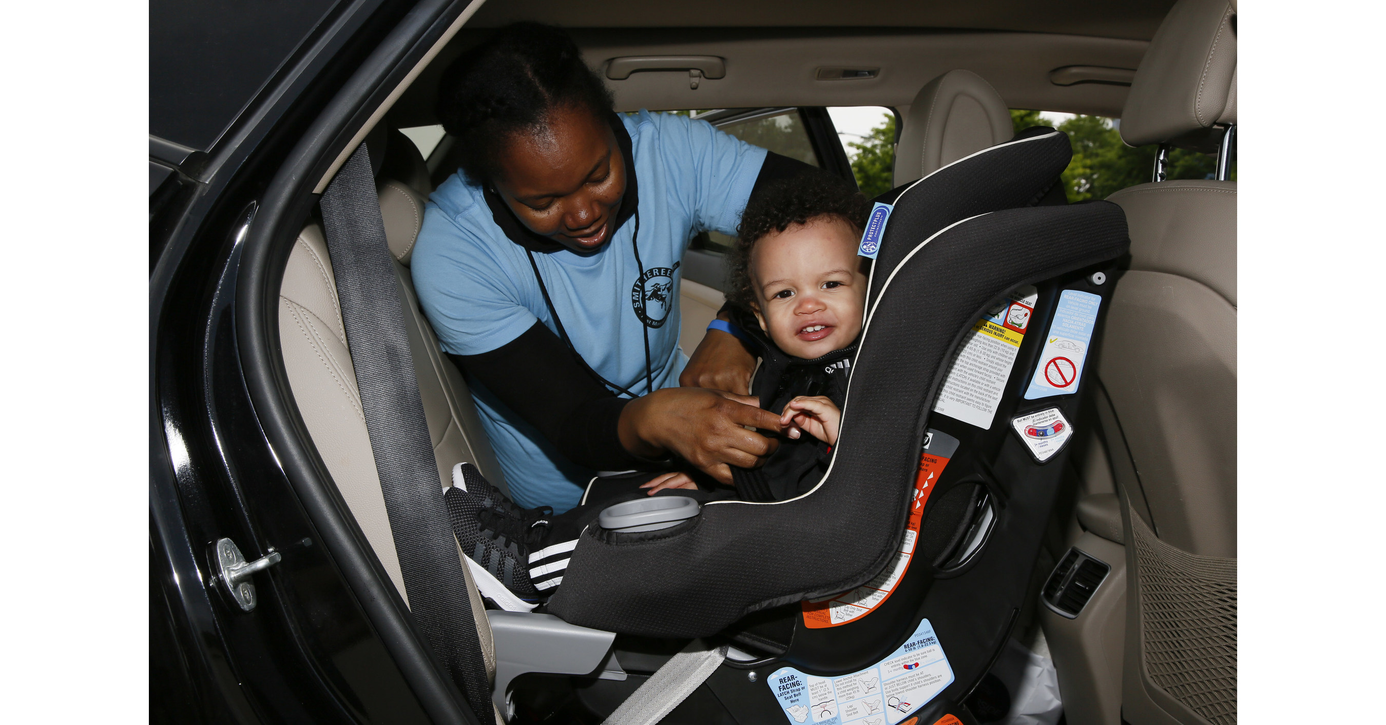 Hyundai Hosts First Car Seat Safety Event with Lurie Children's