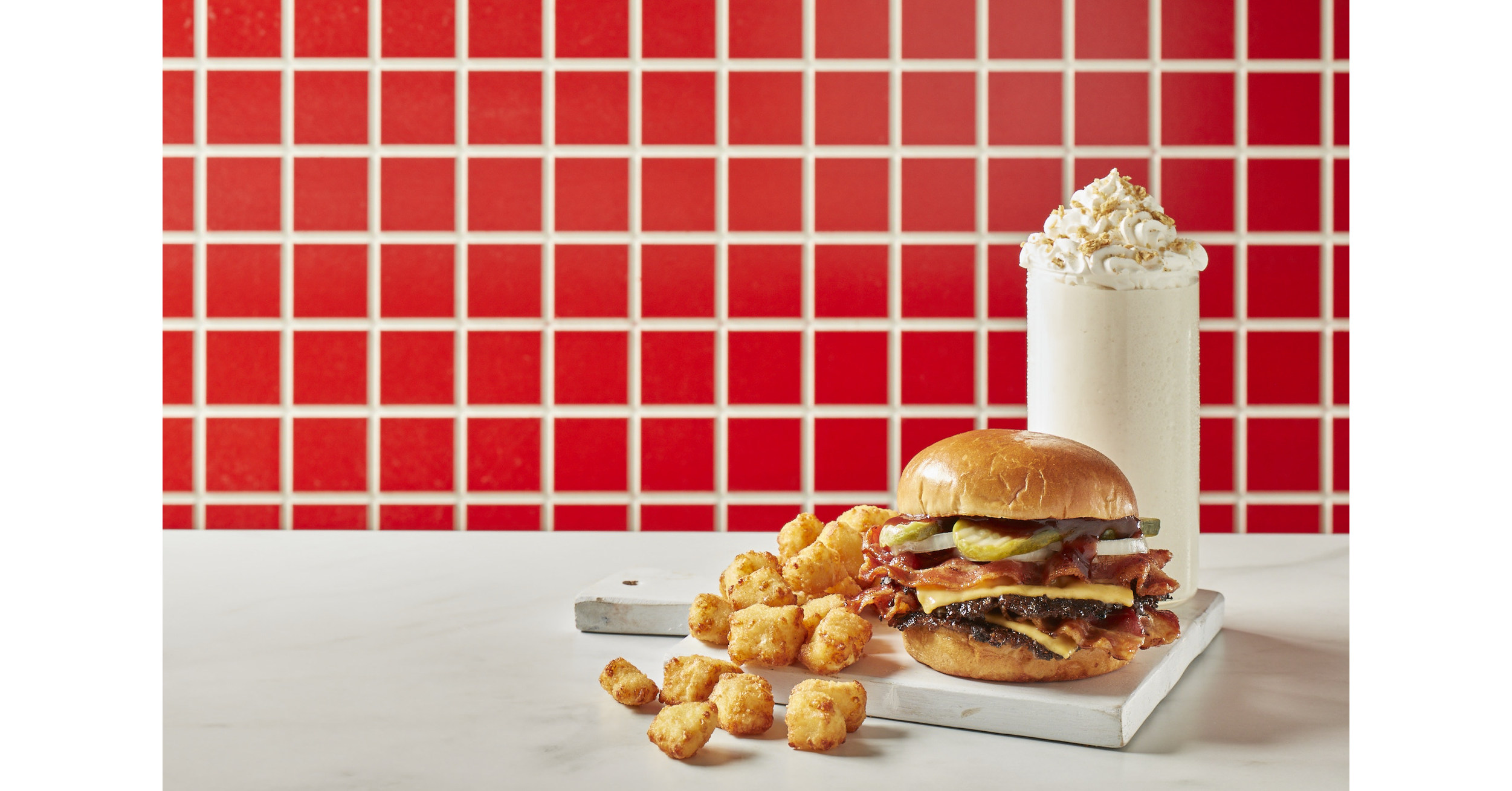 Freddy's New Double Pretzel Bacon BBQ Steakburger Review