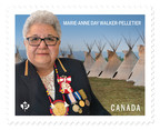 Un nouveau timbre souligne le leadership exceptionnel de la cheffe Marie-Anne Day Walker-Pelletier