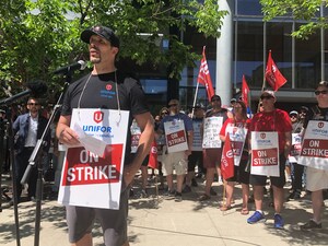 Manitoba Hydro natural gas workers begin rotating strikes