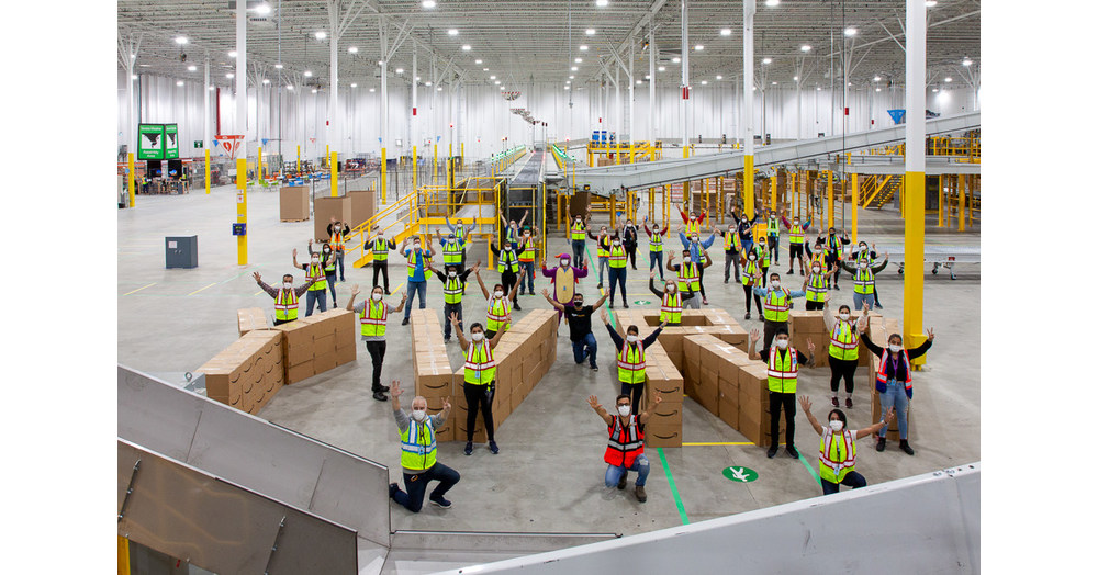 Amazon Canada launches refugee program, offering vital resources to