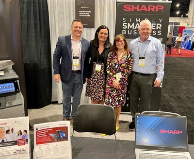 Sharp representatives Wayne Elliot, Erica Calise, Melanie Patterson and Jeff Alexander who accepted the Supplier Horizon Award from Premier Inc at Premier’s Breakthroughs22 event.