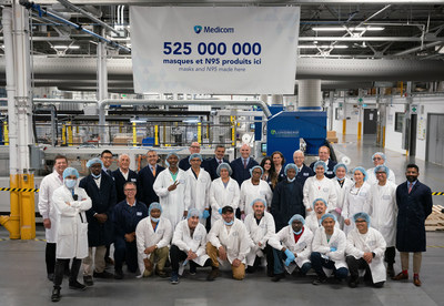 Hon. Jean-Yves Duclos, Minister of Health, MP for Saint-Laurent Emmanuella Lambropoulos and MP for Lac-Saint-Louis Francis Scarpaleggia visit the Medicom factory in Montreal (CNW Group/AMD Medicom Inc.)